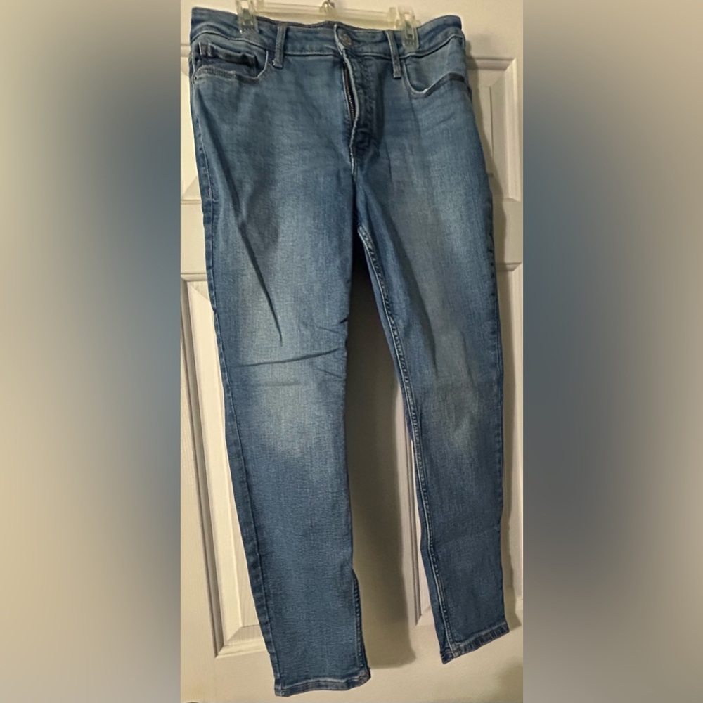 Women’s Old Navy High Rise Rockstar Super Skinny